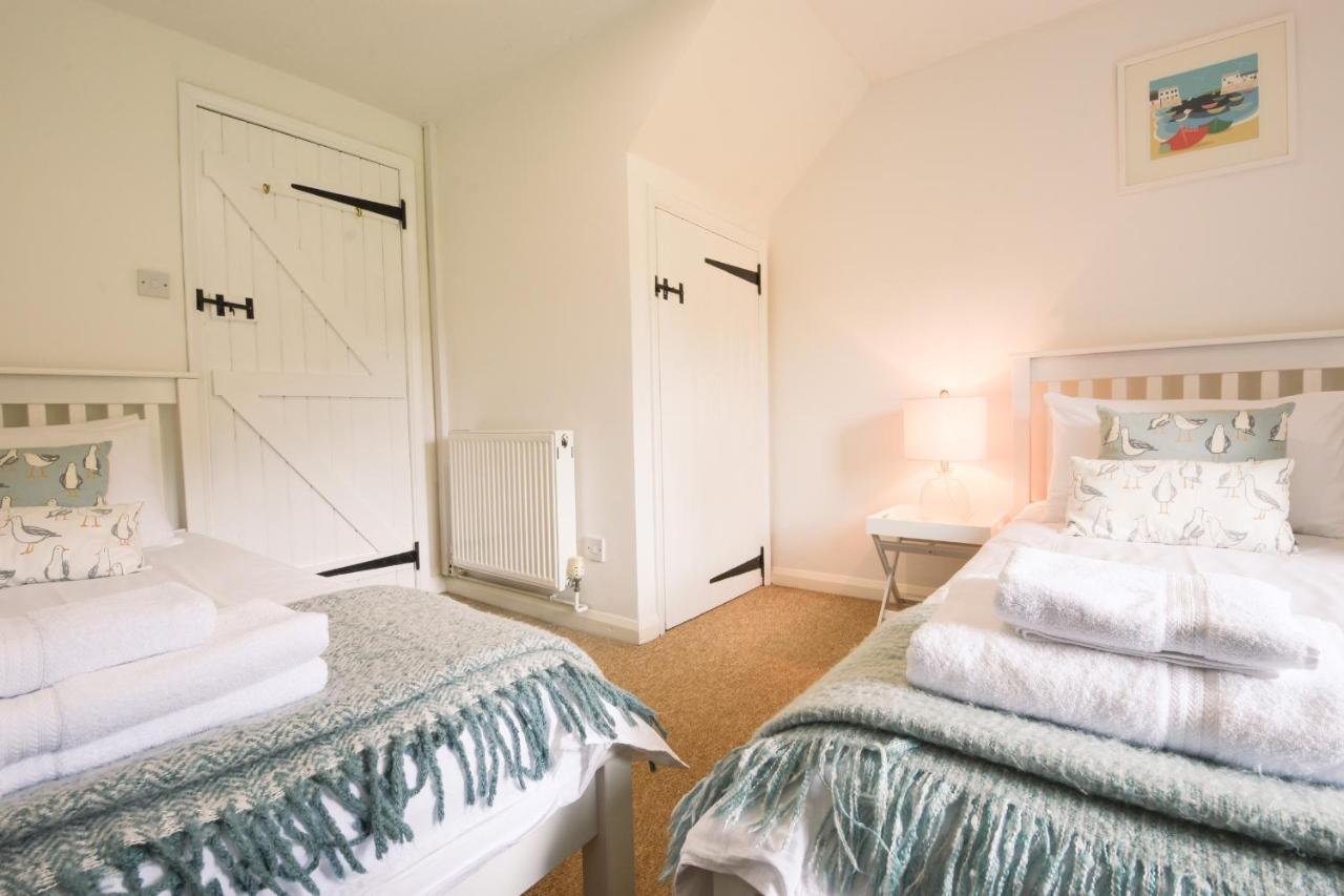 Lily Cottage Looe Esterno foto