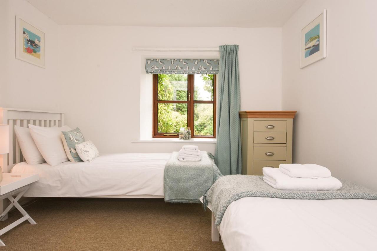 Lily Cottage Looe Esterno foto
